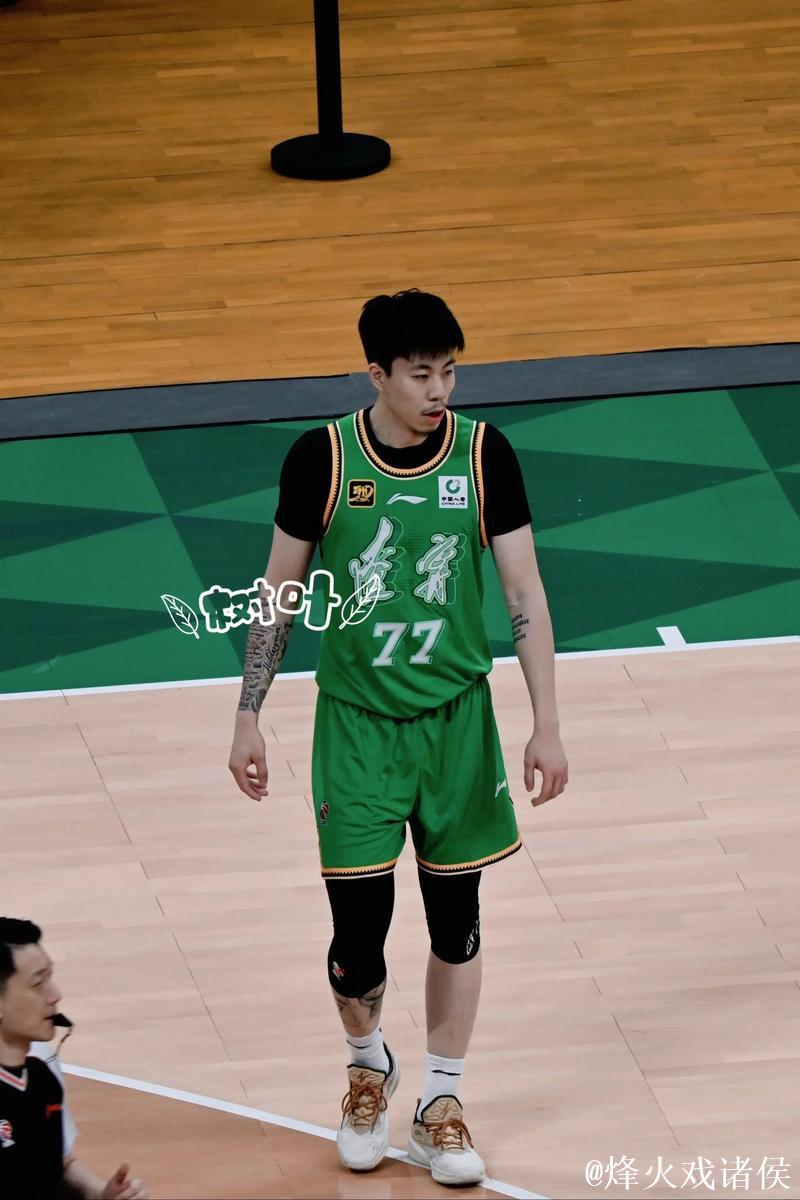 张镇麟16分王哲林14+7 上海大胜送辽宁4连败 张镇麟16分王哲林14+7 上海大胜送辽宁4连败